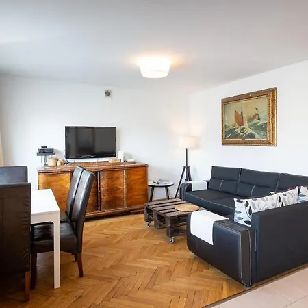 White Pier Apartament *